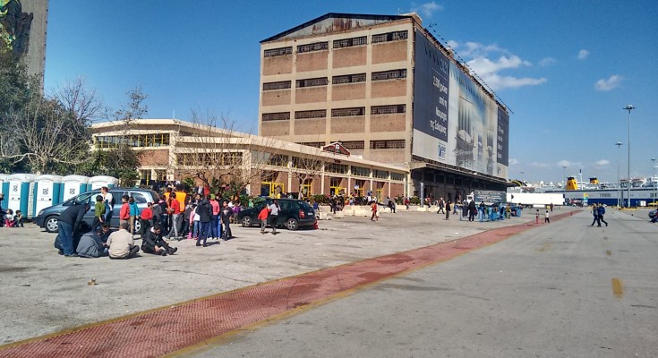 Έφυγαν από το λιμάνι του Πειραιά και οι τελευταίοι πρόσφυγες