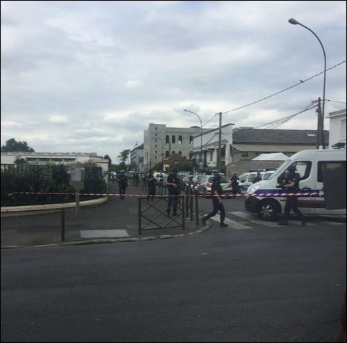 Σε εξέλιξη αντιτρομοκρατική επιχείρηση στο Παρίσι – ΤΩΡΑ