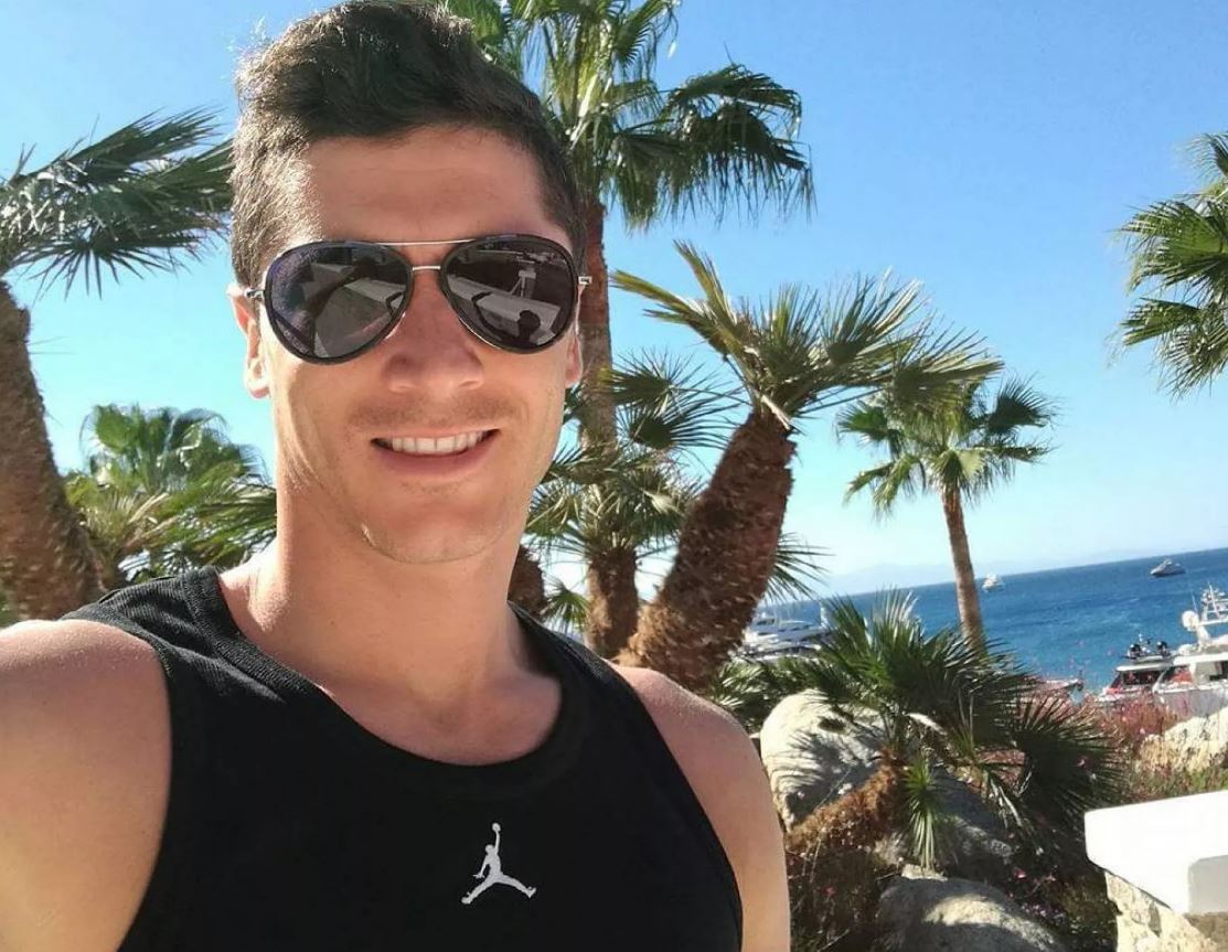 Οι διακοπές του Λεβαντόφσκι στη Νάξο – ΒΙΝΤΕΟ