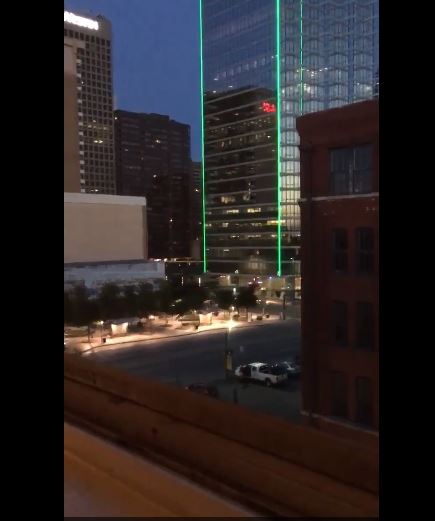 Η στιγμή των πυροβολισμών στο Ντάλας – ΒΙΝΤΕΟ