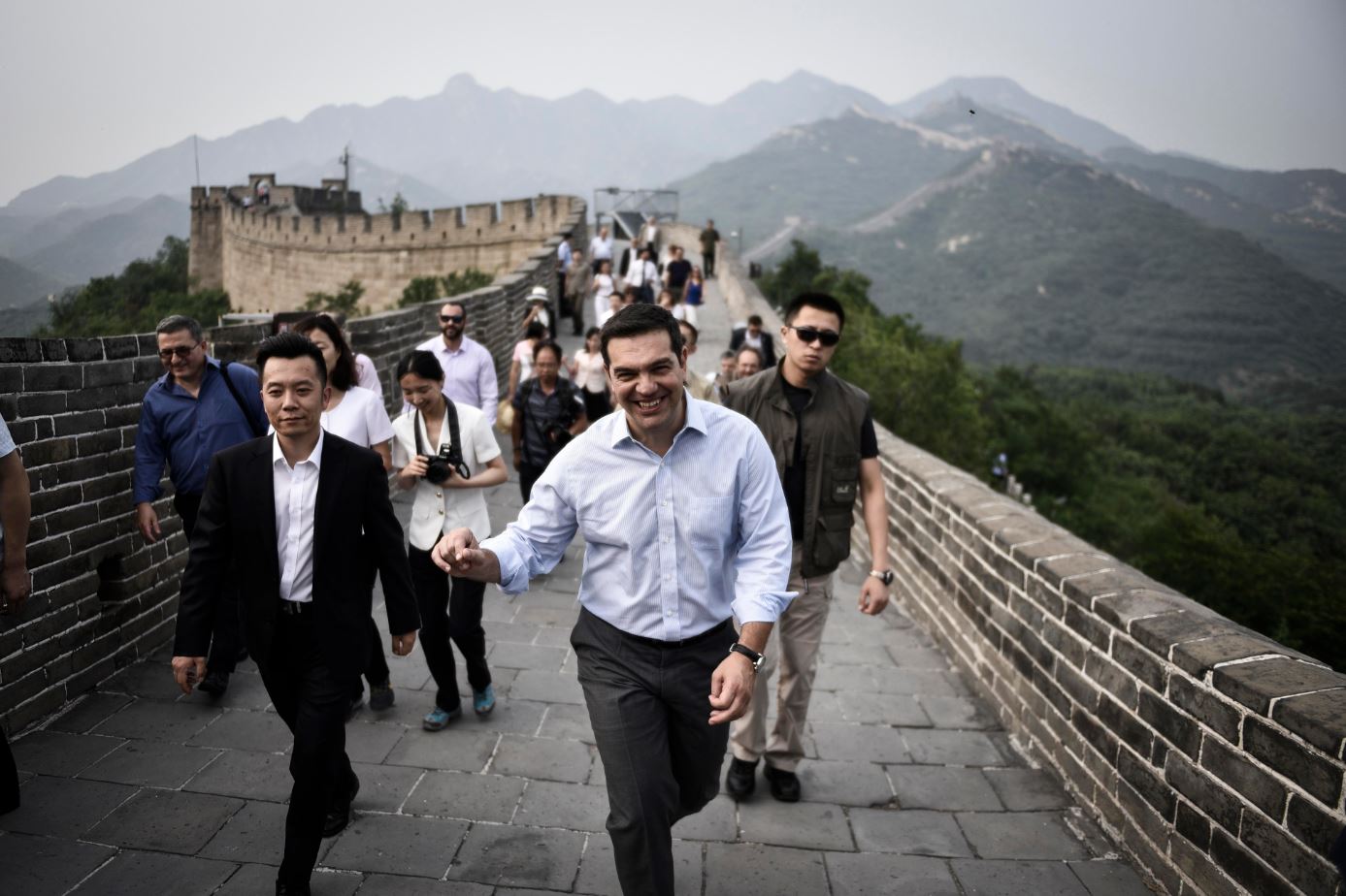 Η επίσκεψη του Πρωθυπουργού στο Σινικό Τείχος – ΦΩΤΟ