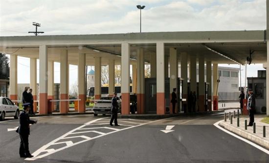 Η Τουρκία άνοιξε τα σύνορα με την Ελλάδα