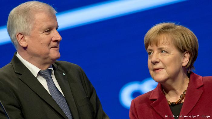 Επίθεση του Πρωθυπουργού της Βαυαρίας στη Μέρκελ για την προσφυγική πολιτική