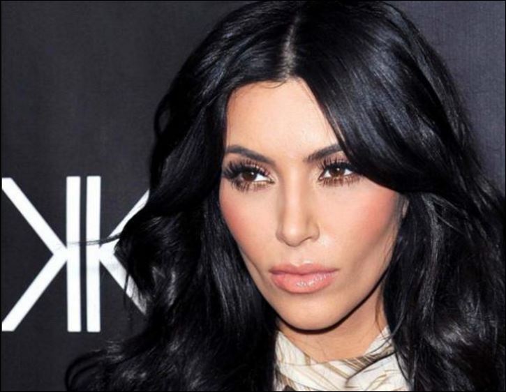 Έξαλλη η Καρντάσιαν – Τι απαντάει για τα «ψεύτικα οπίσθια»