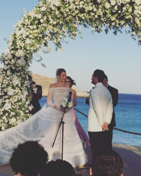 Kαι η Καγιά καλεσμένη στον γάμο της χρονιάς – ΦΩΤΟ