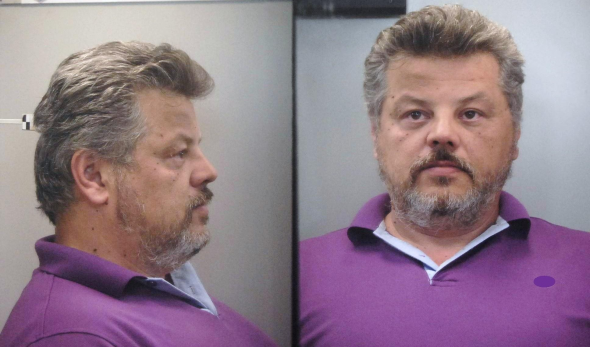 Εργολάβος κηδειών ο 48χρονος που εξέδιδε 15χρονη – ΦΩΤΟ