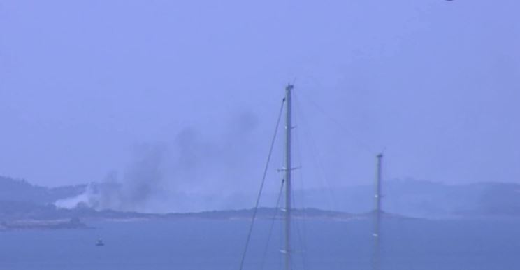 Φωτιά στη Βούλα – ΤΩΡΑ