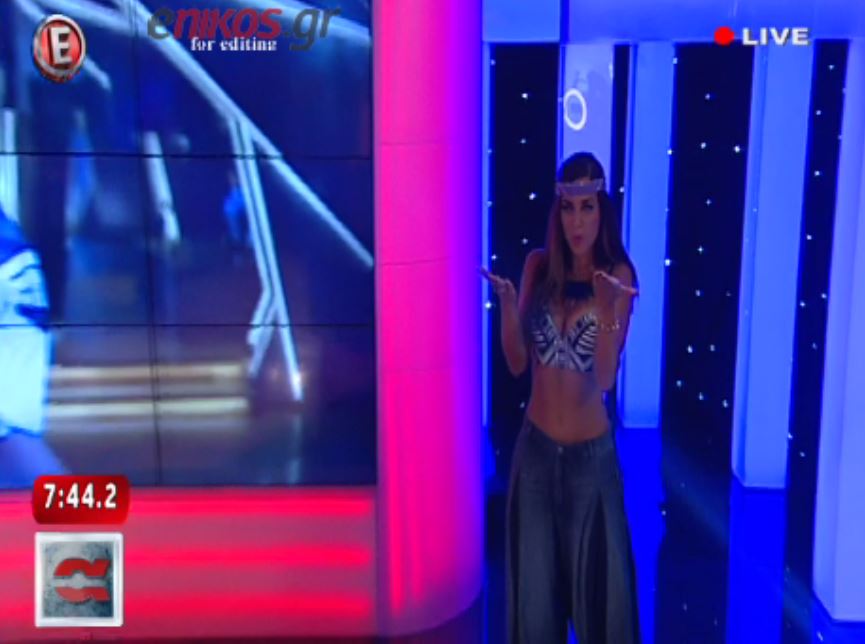 H εντυπωσιακή είσοδος της Στικούδη στο πλατό του Ε – ΒΙΝΤΕΟ