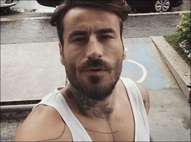 Ο παρουσιαστής του World Party με την πιο πιστή του«σύντροφο» – ΦΩΤΟ