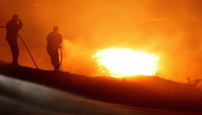Σε επιφυλακή όλη τη νύχτα οι δυνάμεις του δήμου Λίμνης Ευβοίας
