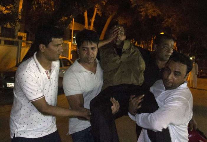 Μπανγκλαντές: Νεκροί 2 αστυνομικοί – Μεταξύ των ομήρων και παιδιά