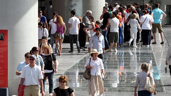 Τουρισμός – Σημαντική αύξηση στην Ελλάδα το δίμηνο Ιουλίου – Αυγούστου