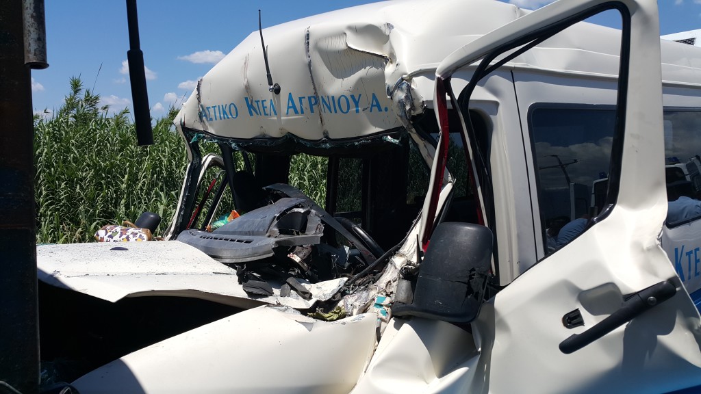 Τροχαίο με 9 τραυματίες στο Αγρίνιο – ΦΩΤΟ