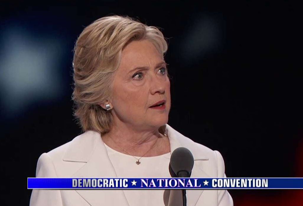Η Κλίντον στο Συνέδριο: Θα είμαι Πρόεδρος όλων των Αμερικανών