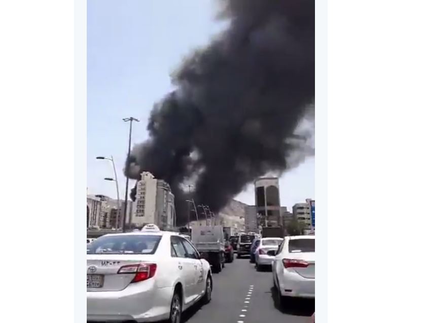 Στις φλόγες ξενοδοχείο στη Μέκκα – ΒΙΝΤΕΟ