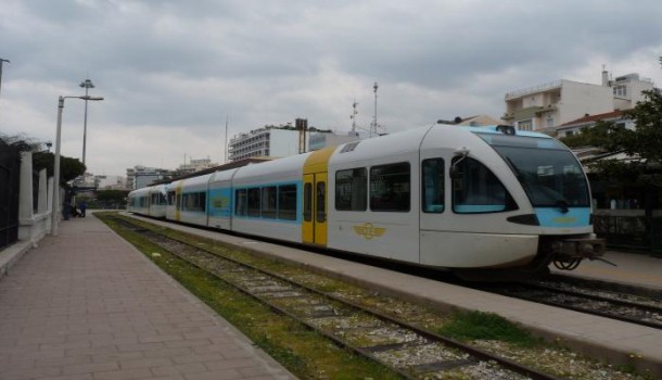 Διαδοχικές στάσεις εργασίας σε τρένα και προαστιακό