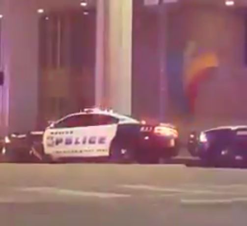 Νέο ΒΙΝΤΕΟ από τη στιγμή των πυροβολισμών στο Ντάλας