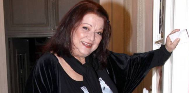 «Boeing-Boeing» για την Τζέσυ Παπουτσή!