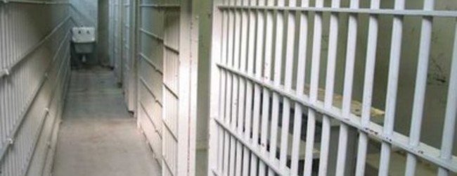 Στις φυλακές της Αγυιάς και των Χανίων θα βρεθεί τη Δευτέρα ο υπουργός Πολιτισμού