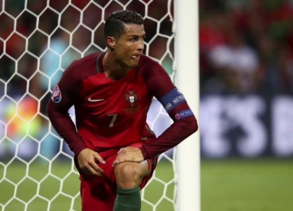 Στην αγκαλιά του Κριστιάνο Ρονάλντο η Λόπεζ – ΦΩΤΟ