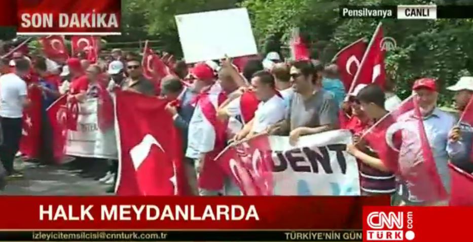 Υποστηρικτές του Ερντογάν έξω από το σπίτι του Γκιουλέν στις ΗΠΑ – ΒΙΝΤΕΟ – ΦΩΤΟ