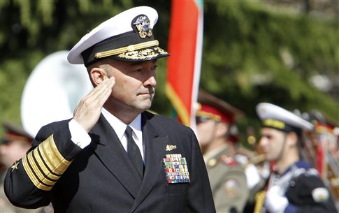 NYT: Ελληνικής καταγωγής αντιπρόεδρος των ΗΠΑ, αν κερδίσει τις εκλογές η Κλίντον;