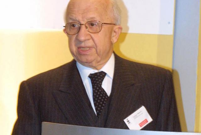 Νεκρός με το όπλο δίπλα του βρέθηκε ο Κυριάκος Μαμιδάκης