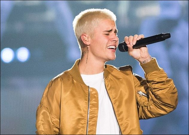 Η νέα επική τούμπα του Justin Bieber που κάνει τον γύρο του διαδικτύου – ΒΙΝΤΕΟ