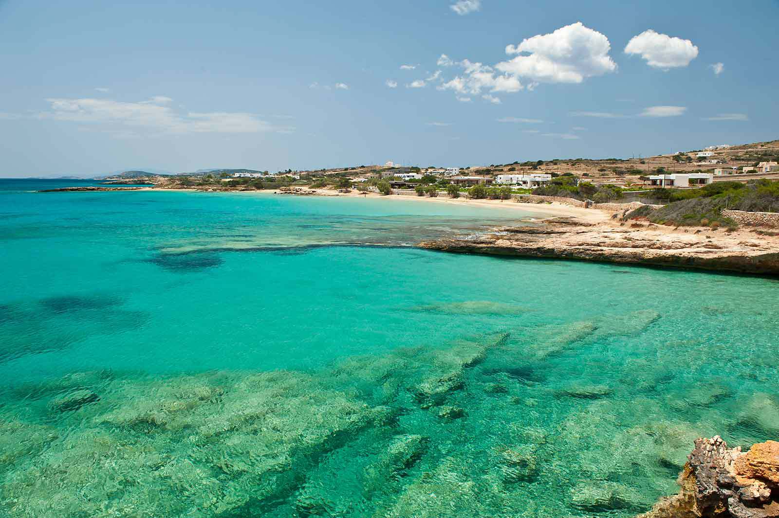 Conde Nast: Οι λόγοι που πρέπει να επισκεφθείτε τα Κουφονήσια