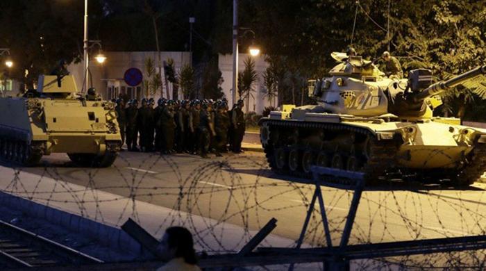 ΑΠΕΥΘΕΙΑΣ οι δραματικές εξελίξεις στην Τουρκία