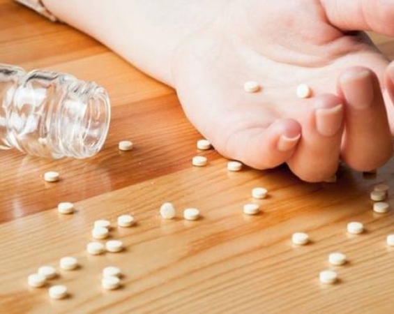 Ήπιε χάπια με χλωρίνη για να δώσει τέλος στη ζωή της