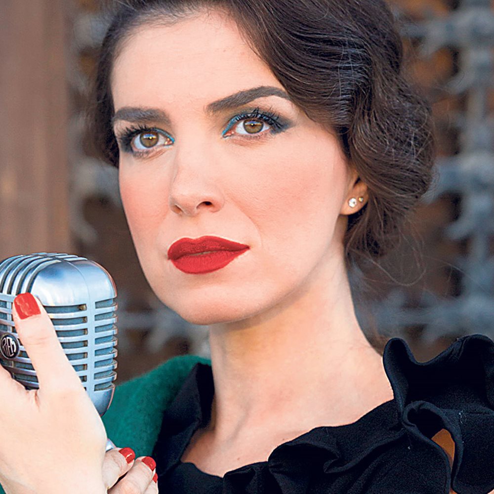 Η Δάρρα γίνεται… Βάνου με σκηνοθέτη τον Κιμούλη!