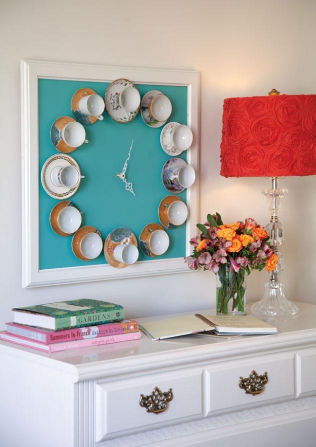 perierga.gr - Οι πολλαπλές χρήσης ενός παλιού σετ τσαγιού! perierga.gr - Οι πολλαπλές χρήσης ενός παλιού σετ τσαγιού!