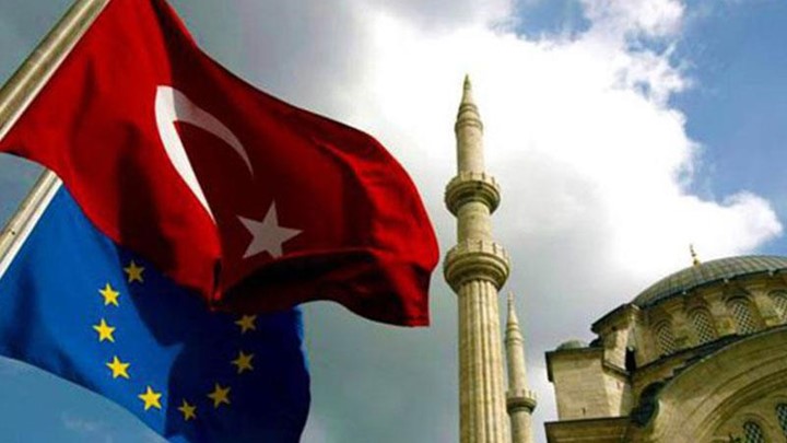 DW: “Διπλωματική φαντασία” η ένταξη της Τουρκίας στην ΕΕ