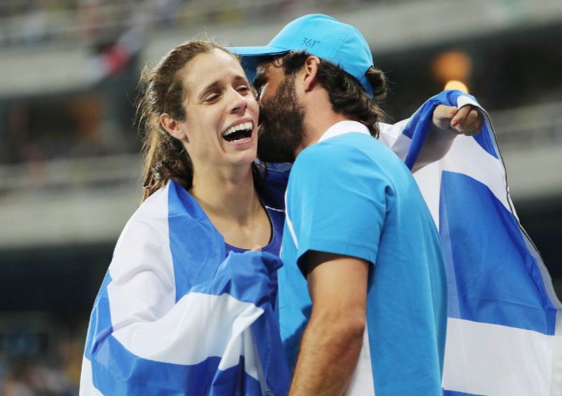 Η τρυφερή ΦΩΤΟ της Στεφανίδη και το “ευχαριστώ” στον σύζυγο της