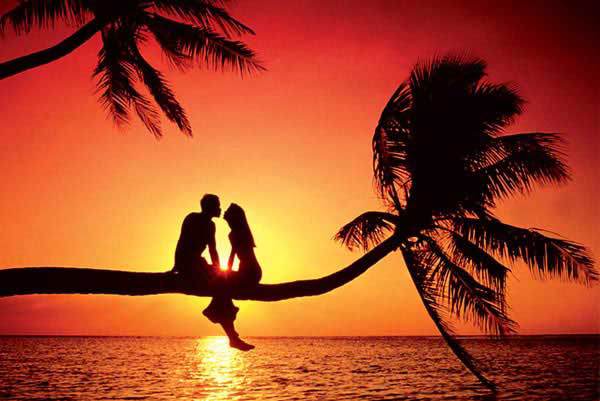 Καλοκαίρι και ερωτική σχέση: Καλός ή κακός συνδυασμός;
