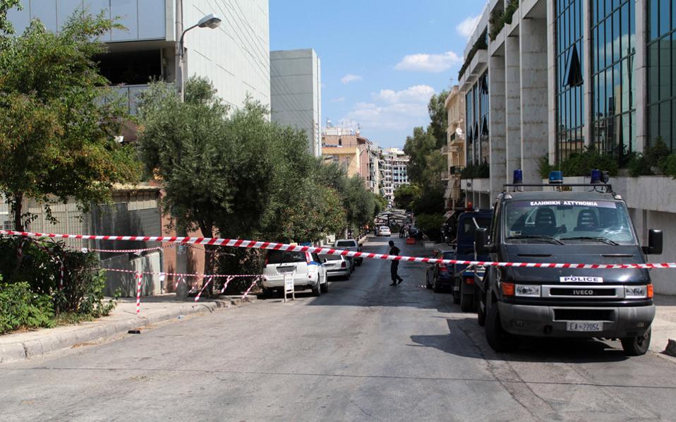 Δρακόντεια μέτρα ασφαλείας για τις τηλεοπτικές άδειες – ΒΙΝΤΕΟ