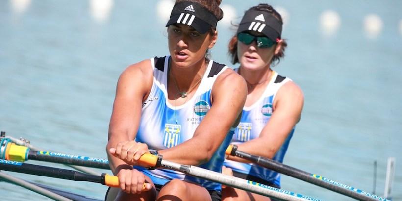 Έτοιμα για το βάθρο τα κορίτσια του σκιφ