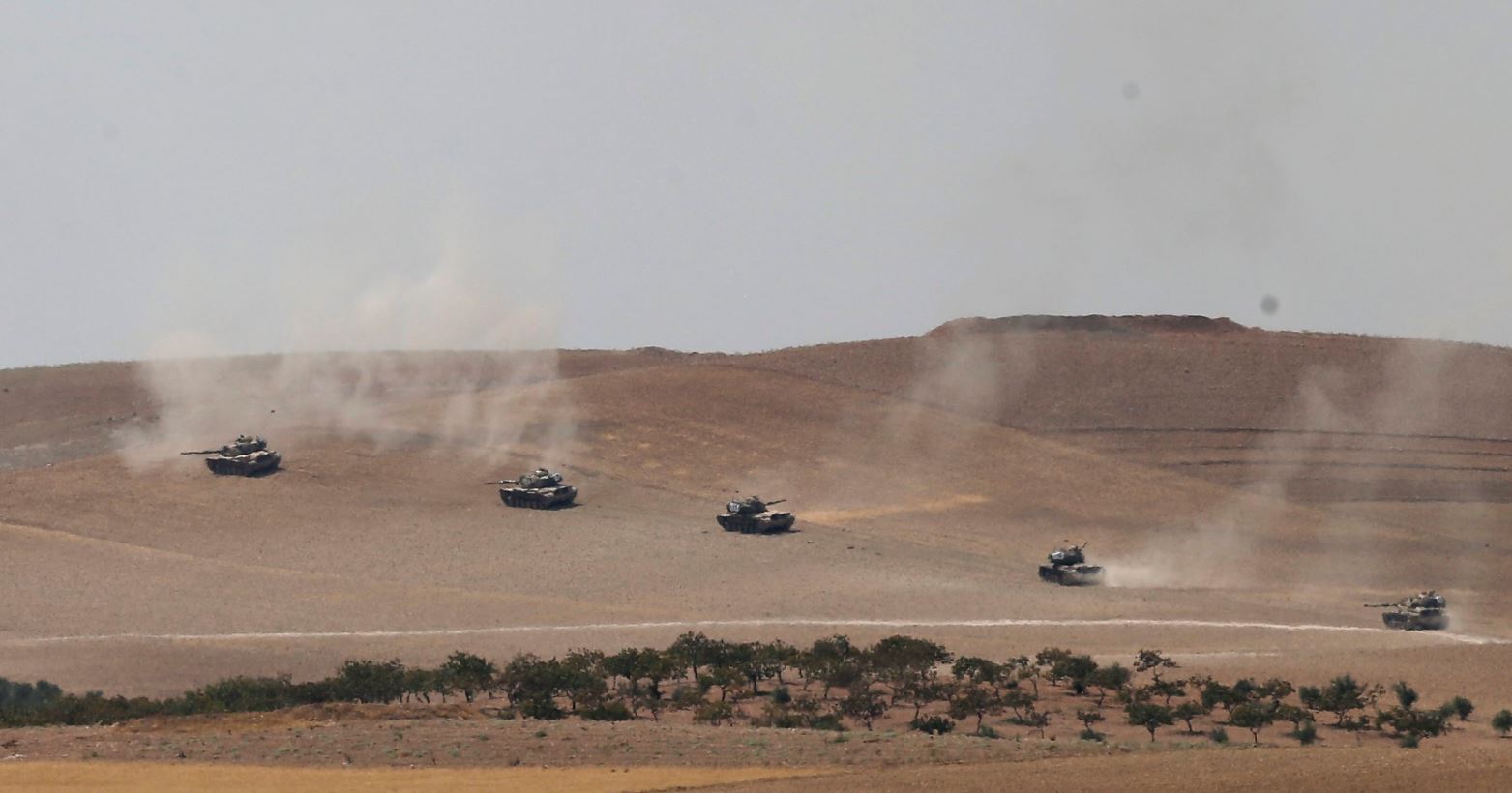 Συρία – Για πρώτη φορά εμπλοκή τουρκικών τανκ με μαχητές που υποστηρίζονται από κουρδικές δυνάμεις