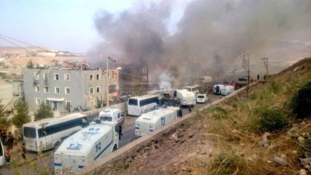Τουρκία – Εννέα νεκροί και 64 τραυματίες από έκρηξη παγιδευμένου αυτοκινήτου – ΒΙΝΤΕΟ