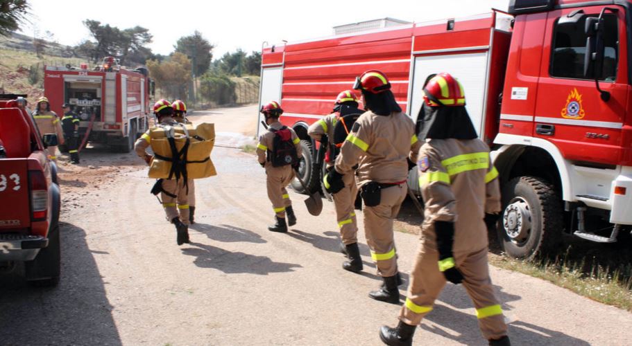 Υπό έλεγχο η φωτιά στη Στροφιλιά Αναβύσσου