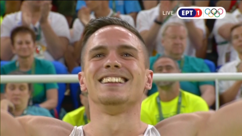 Εκπληκτική προσπάθεια από τον Λευτέρη Πετρούνια – ΤΩΡΑ