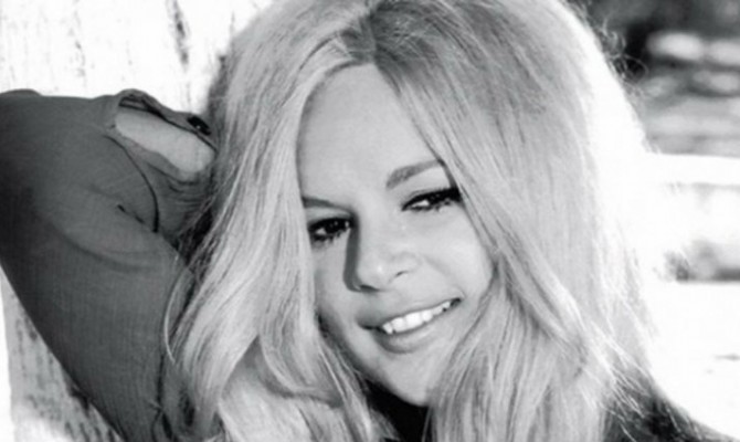 Η άγνωστη και συγκινητική ιστορία της Αλίκης Βουγιουκλάκη λίγο πριν πεθάνει