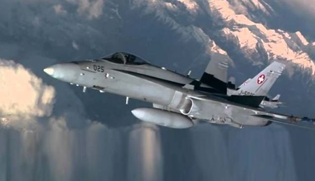 Εντοπίστηκαν τα συντρίμμια του ελβετικού μαχητικού – ΦΩΤΟ