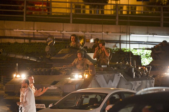 Τουρκία – Ακόμα 311 πραξικοπηματίες αναζητούν οι αρχές