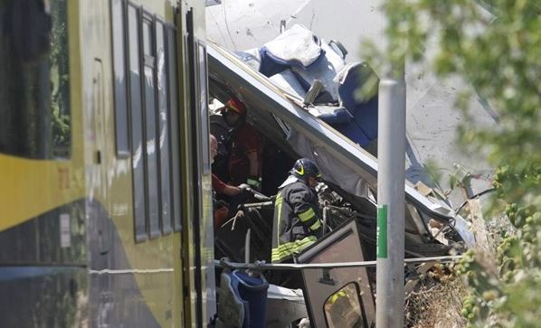 Σύγκρουση τρένων στη νότια Γαλλία – Αναφορές για 10 τραυματίες – ΤΩΡΑ