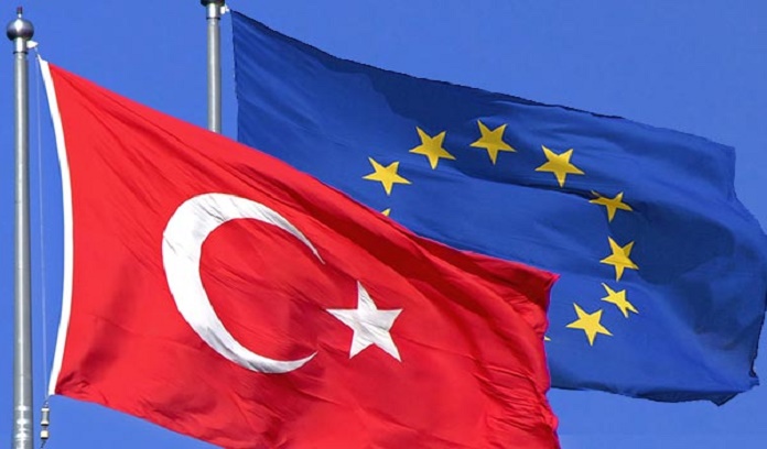 Κατά της ένταξης της Τουρκίας στην ΕΕ τάσσεται το 80% των Γερμανών