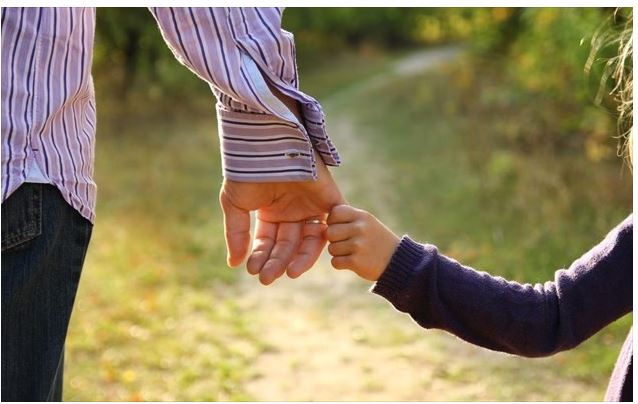 Συγκλονίζει ο καλλιτέχνης: Αποσύρομαι για να αφιερωθώ στο αυτιστικό παιδί μου