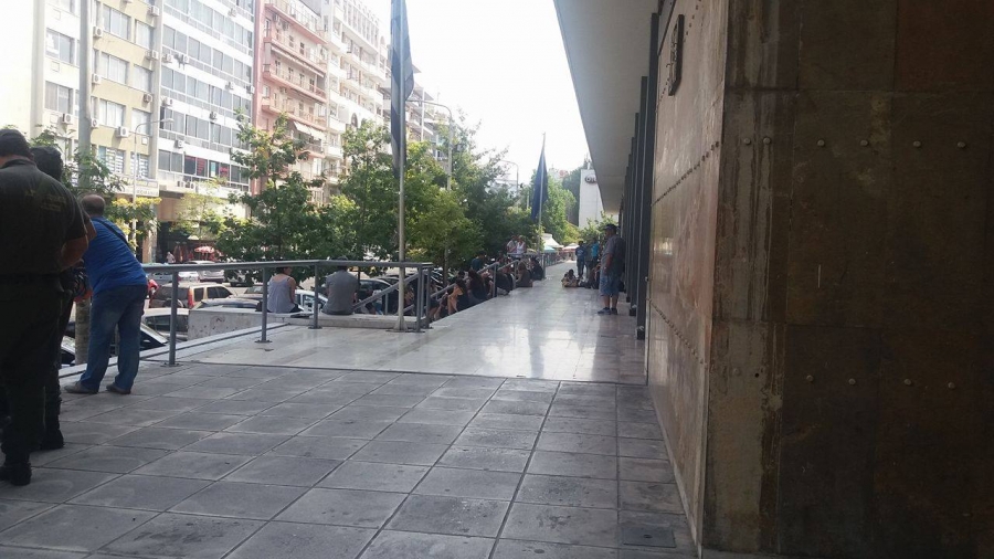 Συγκέντρωση αλληλεγγύης στους 26 συλληφθέντες στη Θεσσαλονίκη – ΦΩΤΟ