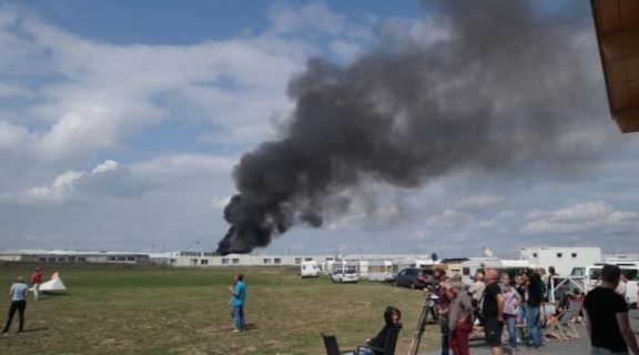 Πυρκαγιά σε κέντρο υποδοχής προσφύγων στη Γερμανία – 10 τραυματίες – BINTEO